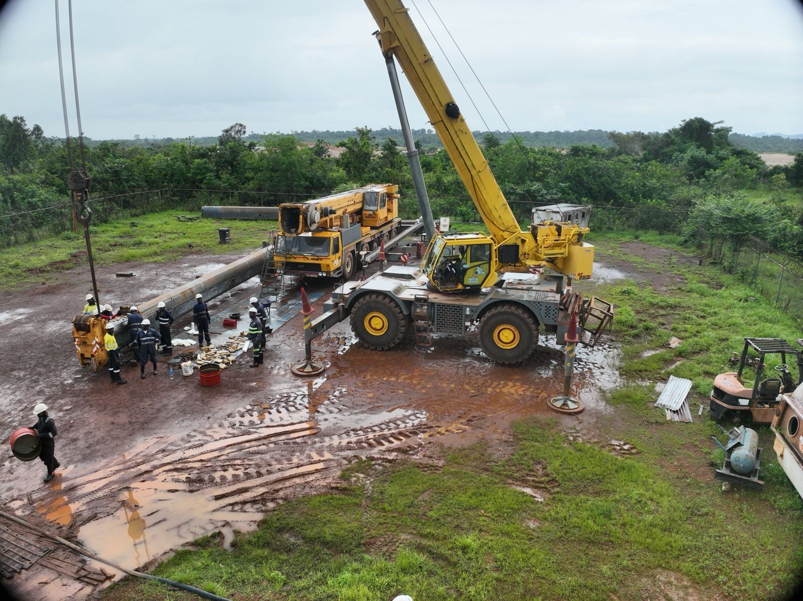 Sierra Rutile Commends Crane and Rigging Team for Major 100-Ton Crane Maintenance Milestone